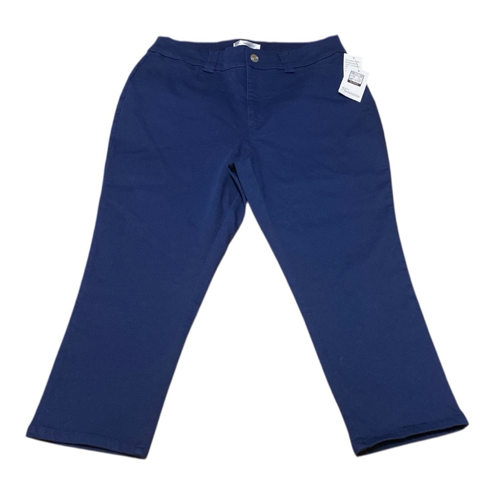 89th + Madison Women’s Navy Blue Capri Pants Size 10 Cropped Business Casual